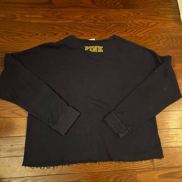 PINK Michigan U of M Long Sleeve Beaded Pattern Shirt Size Medium - Picture 7 of 7